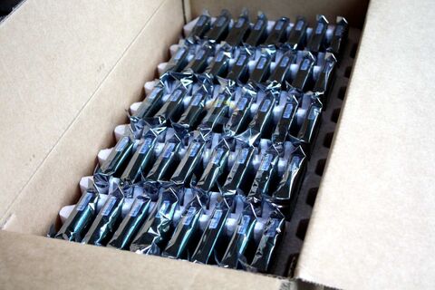 SEAGATE SAVVIO ST9146853SS 9SV066-047 2.5'' 64MB CACHE SAS 6GB/s HDD Festplatte SEAGATE SAVVIO ST9146853SS 9SV066-047 2.5'' 64MB CACHE SAS 6GB/s HDD Festplatte