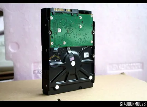 Seagate Constellation ES.3 4TB 7.2K 3.5" SAS 9ZM270 Hard Drive ST4000NM0023