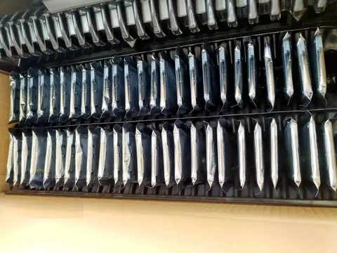 Intel 200GB 2.5" PCIE NVMe SSD SSDSC2BX200G4P für HP DELL IBM Fujitsu Supermicro