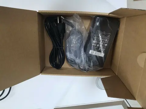 Dell WD15 4K USB-Type C Docking Station K17A K17A001 5FDDV mit 130W