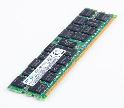 Samsung 16GB 1600 Mhz DDR3 PC3L-12800R 2Rx4 ECC Registered RAM M393B2G70QH0-YK0 Samsung 16GB 1600 Mhz DDR3 PC3L-12800R 2Rx4 ECC Registered RAM M393B2G70QH0-YK0
