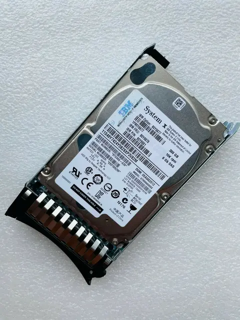 IBM 300GB 10K 6G SFF 2.5" SAS ST300MM0006 90Y8878 90Y8877 90Y8881 HDD