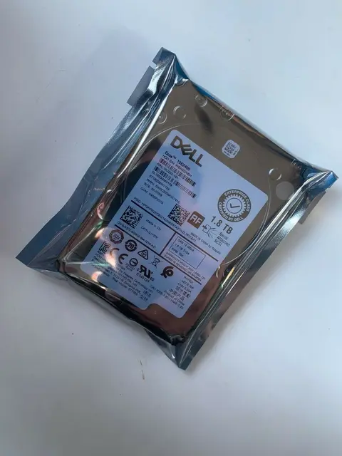 Dell JY57X 1.8TB SAS 10K RPM 12G 512e ST1800MM0159 HDD Festplatte