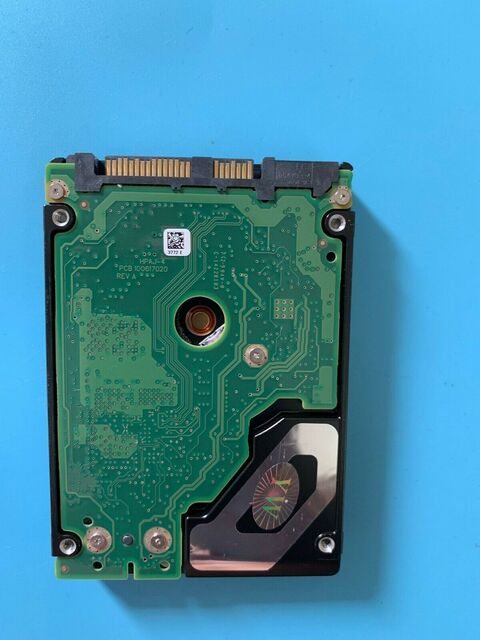 Seagate Savvio 300GB 2.5" 15K 6Gb/s 64MB Cache SAS HDD ST9300653SS